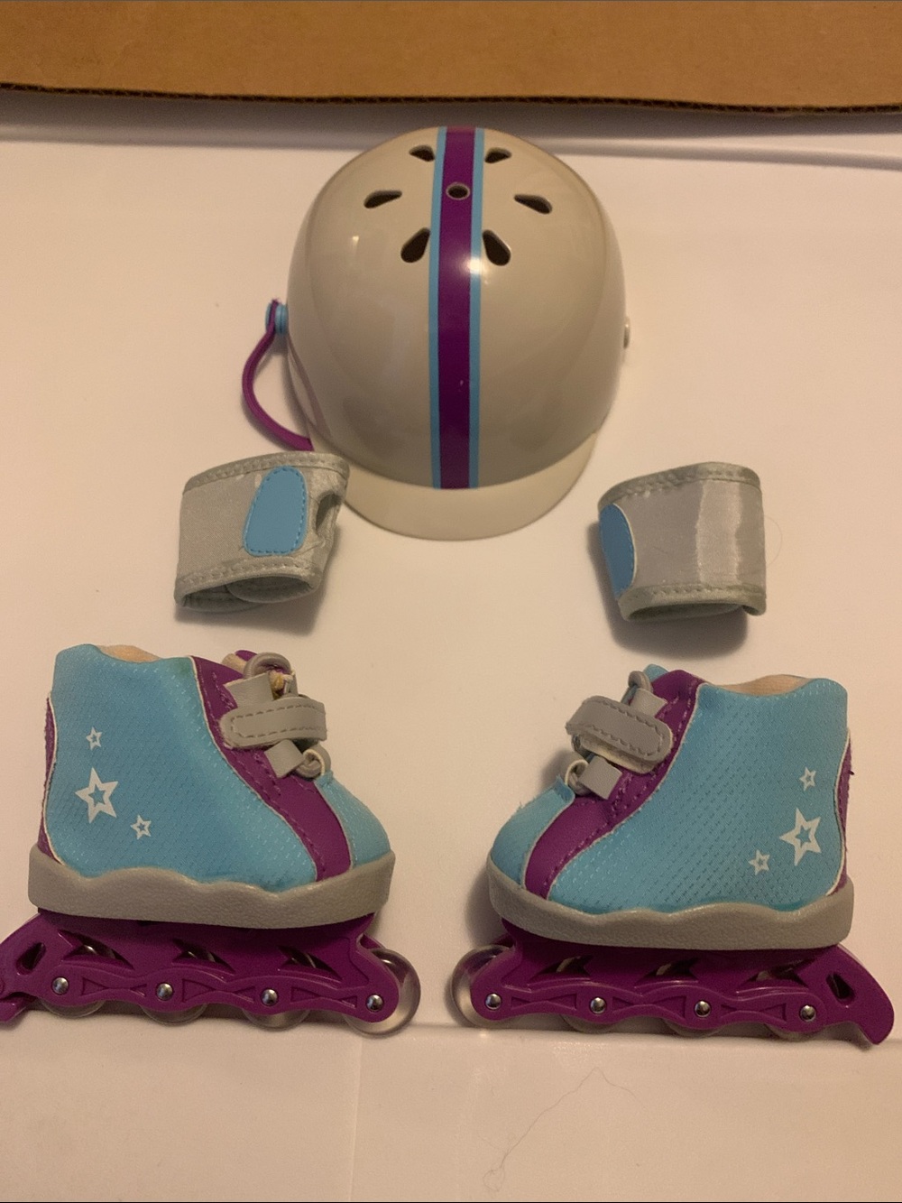 American Girl Skates and Gear Set